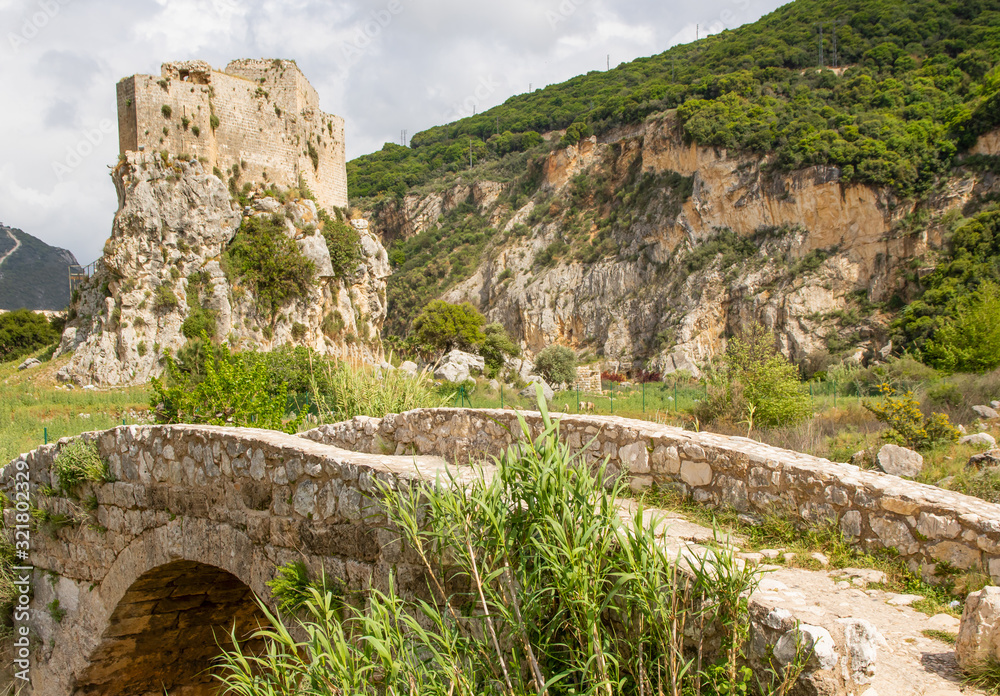 Hamat, Lebanon - built in the 17th century to guard the route from Tripoli to Beirut, the Mseilha Fort is a wonderful fortification built on a long, narrow limestone rock near the Nahr el-Jawz River Hamat, Lebanon - built in the 17th century to guard the route from Tripoli to Beirut, the Mseilha Fort is a wonderful fortification built on a long, narrow limestone rock near the Nahr el-Jawz River
