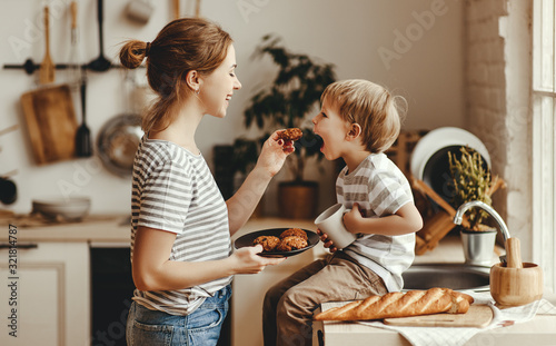 Obraz na plátně preparation of family breakfast