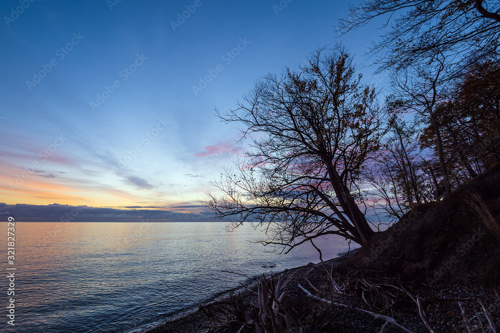 Ostseeküste auf der Insel Moen in Dänemark Ostseeküste auf der Insel Moen in Dänemark