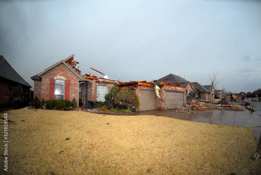 Bild auf Leinwand Tornado Damage