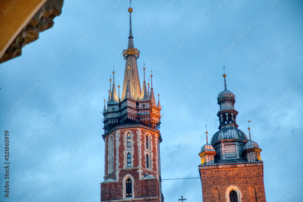 Fototapeta premium St. Mary's Basilica Church in Krakow, Poland
