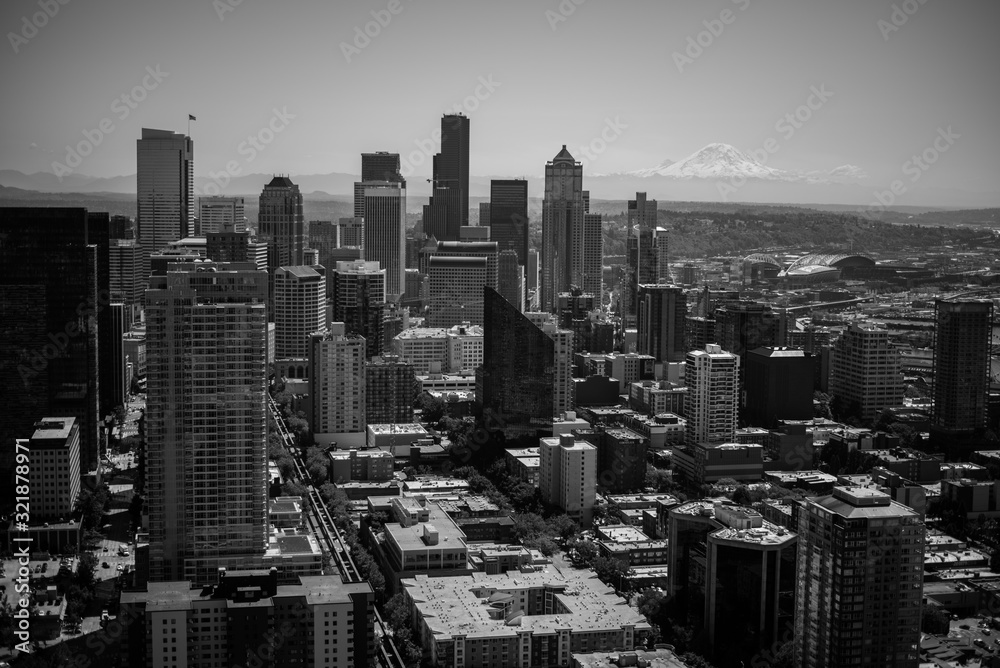 Seattle skyline black and white