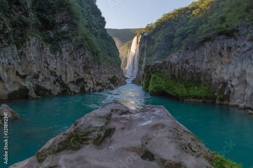 River and amazing crystalline blue water of Tamul waterfall in San Luis Potos    Mexico
