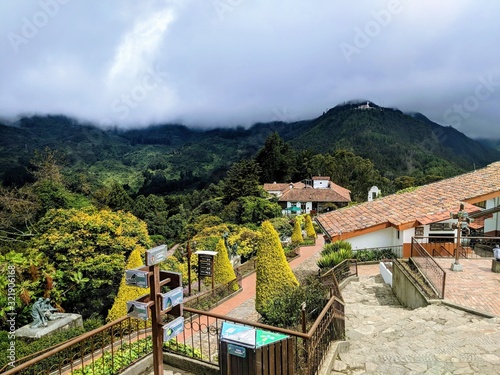 Monserrat Colombia