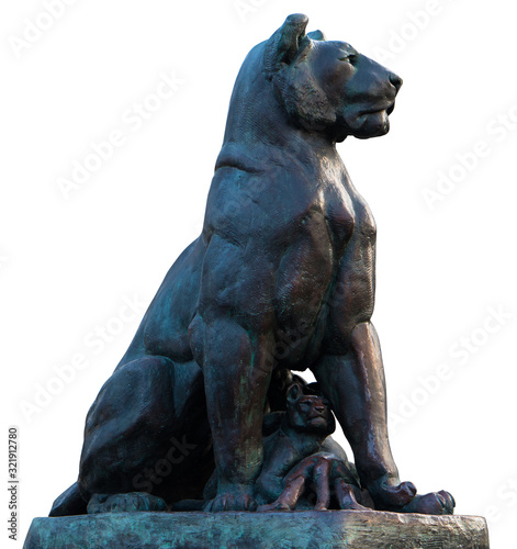 Lioness and her offspring - sculpture © A_A88