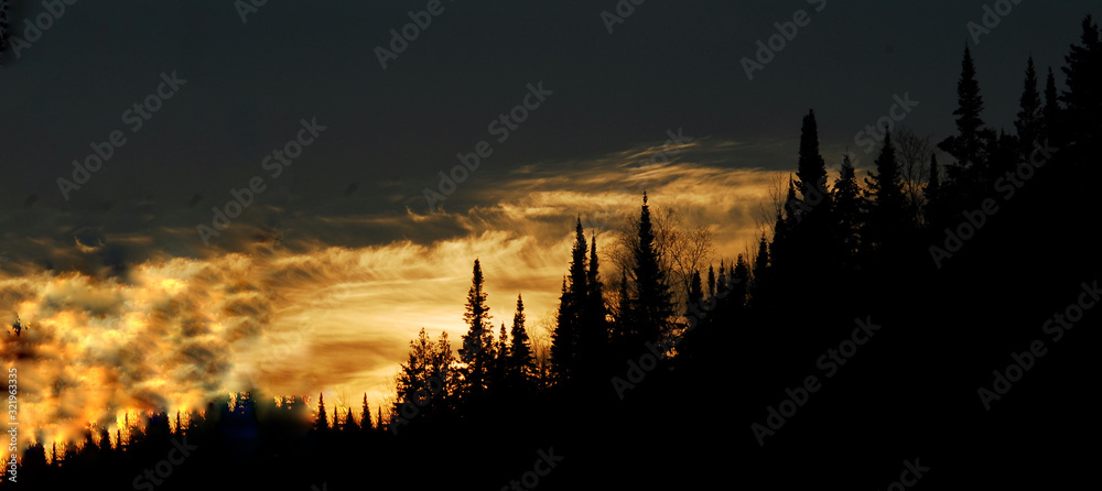 Obraz premium sunset in city