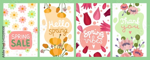 Spring bouquets card. Flower greeting gift tags. Floral fashion love posters for woman party. Modern beautiful blossom vector banners set. Floral card greeting, brochure bouquet flower illustration
