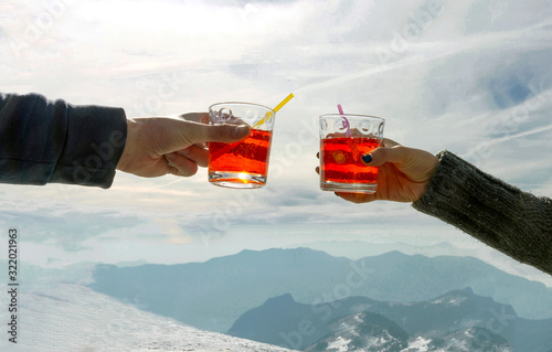 Aperitivo in quota photo