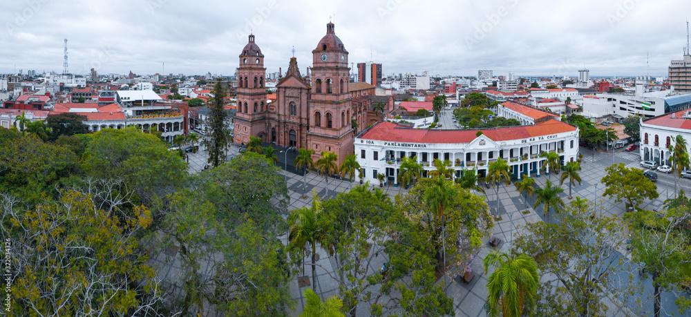 Εκτύπωση καμβά Aerial panorama of the city of Santa Cruz de La Sierra in Bolivia