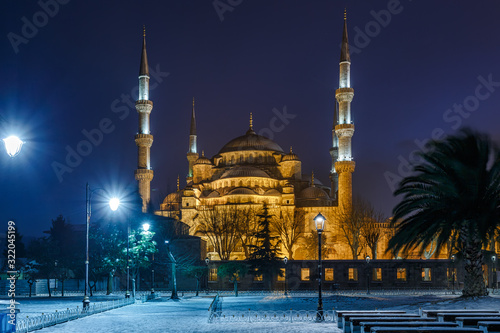 Blue Mosque Sultanahmet Camii in istanbul.