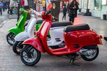 Bilder mit Rahmen Roller Drei Vintage Roller in Odessa  © Shi 