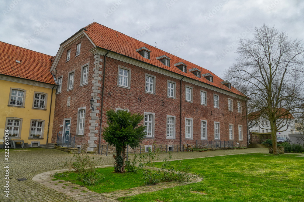 Historisches ehemaliges Klostergebäude in Mülheim an der Ruhr