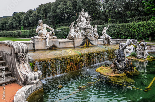 The palace and park ensemble of Caserta amazes on a grand scale and is the last such creation in the history of Europe. The huge park, despite the cascade of ponds, depresses with its monotony. 