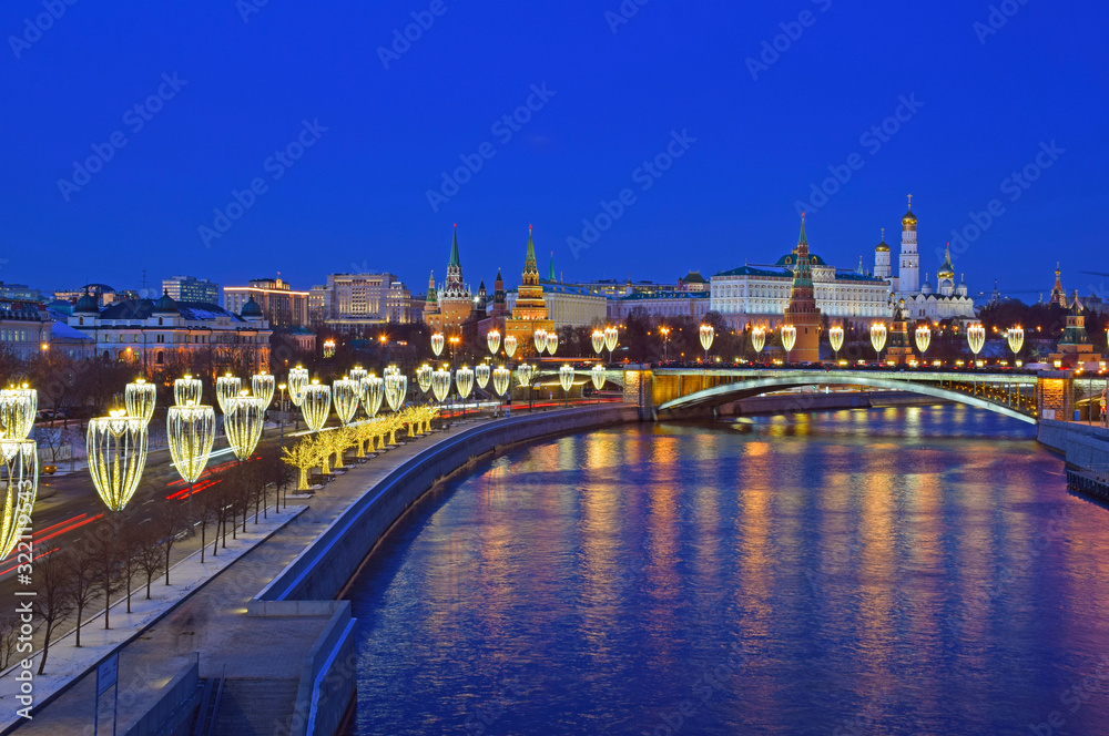 Fototapeta premium Evening shooting in Moscow near the Cathedral of Christ the Saviour and the Kremlin. Russia, Moscow, January 2020.