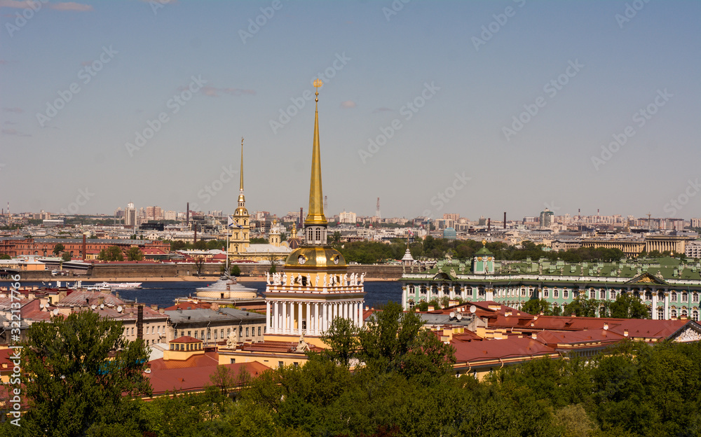 С высоты, дома, центр города, крыши, вид города