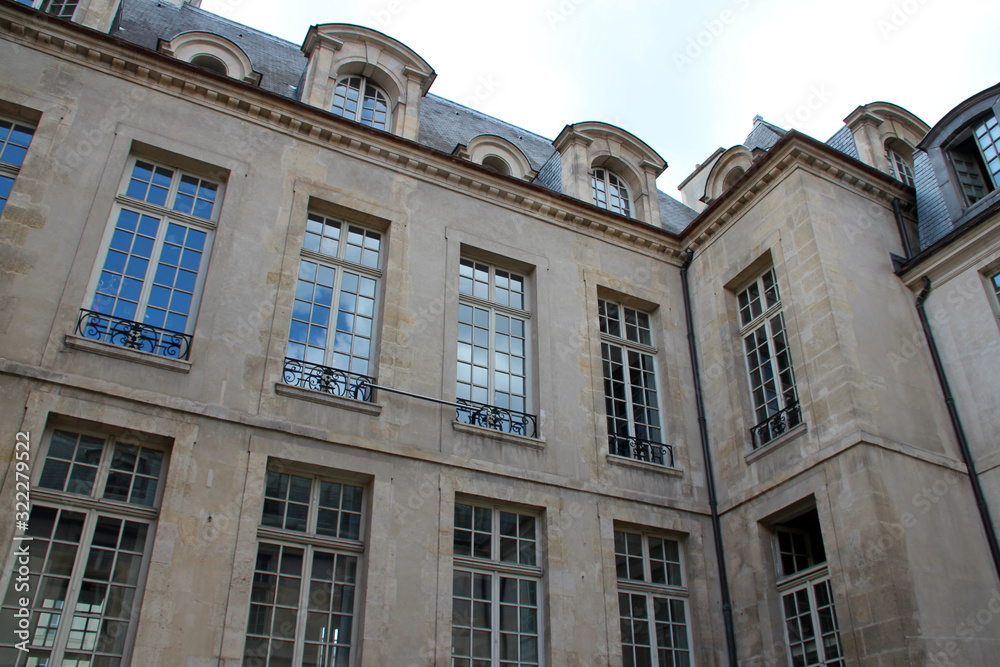 albret mansion in paris (france)