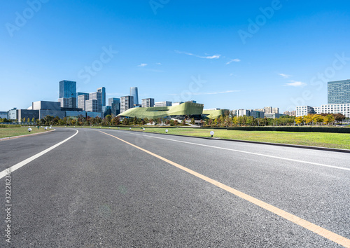 Fototapeta Naklejka Na Ścianę i Meble -  road in city