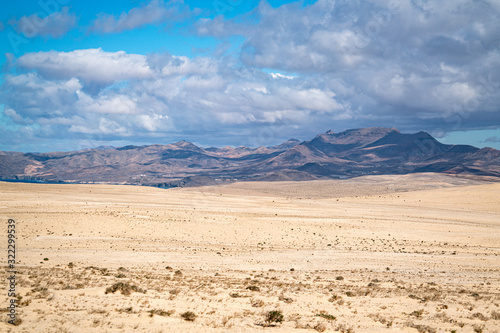 Istmo de la Pared - Fuerteventura at its narrowest point. Stone desert