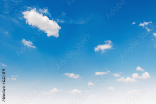 beuatiful blue sky with white cloud background