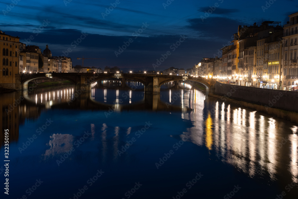 Vista da Ponte Vecchio, Firenze, Italia