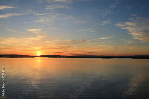 The amazing sunset in Palavas pond in the south of Montpellier, France © Picturereflex