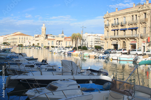 Sete, the Venice of Languedoc and the singular island