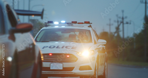 Quadro em tela High speed police pursuit on highway