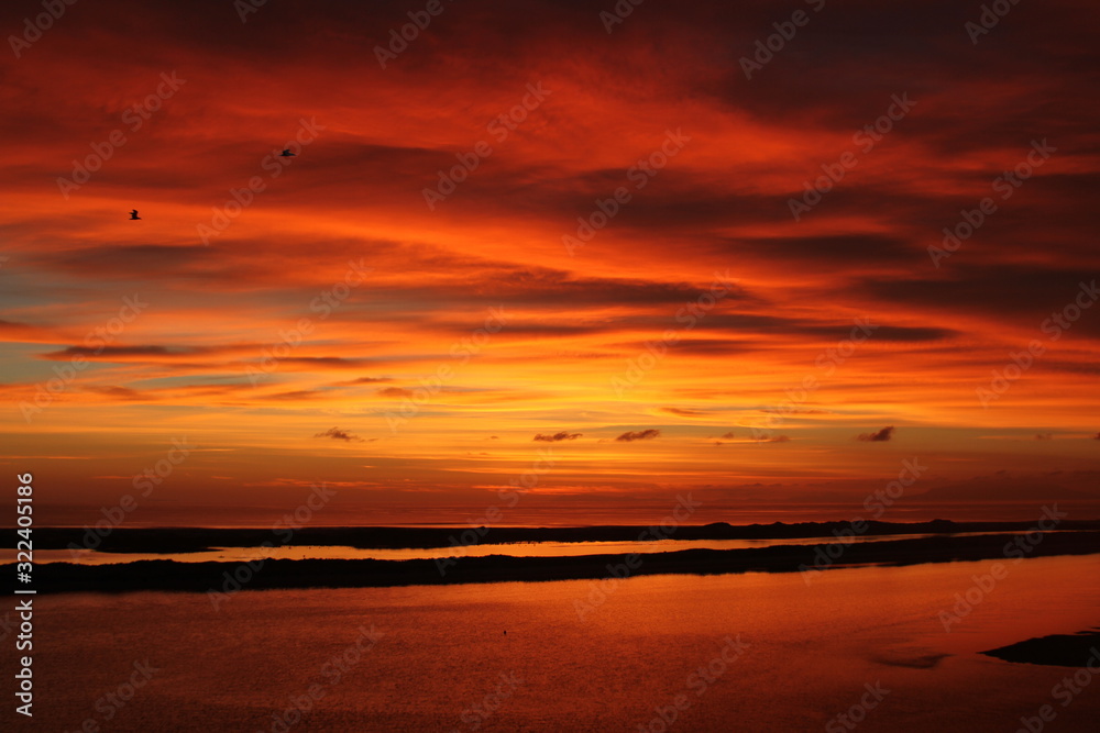Amazing Sunset & Daytime Coastal Picture that`ll make your day!