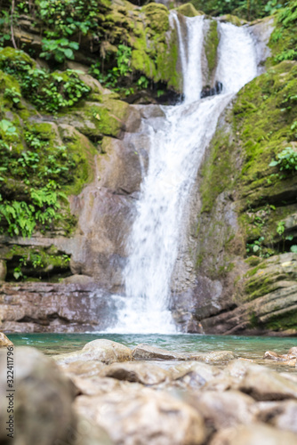 pozas y cascadas del jardín surrealista de Xilitla