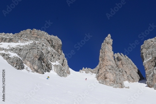 Obraz na plátně Freeride ski canale di colonna and bus de tofana cortina d’ ampezzo italy dolomi