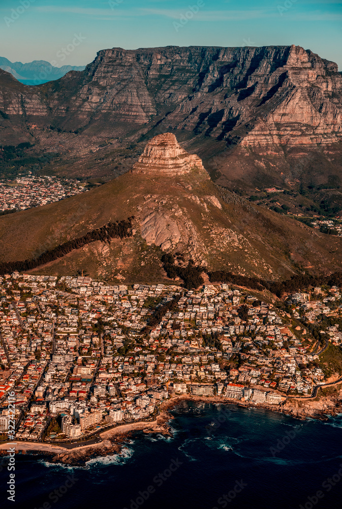 Obraz premium Table Mountain Aerial View - Cape Town - South Africa