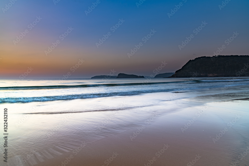 Obraz premium Hot Summer Sunrise Seascape