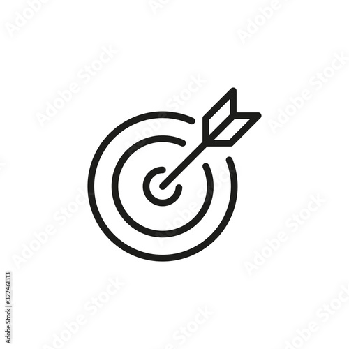 Simple target line icon.