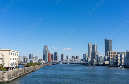 東京　竹芝埠頭からの風景 © EISAKU SHIRAYAMA
