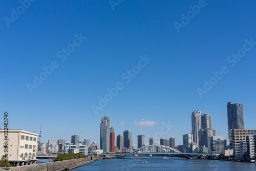 東京　竹芝埠頭からの風景 © EISAKU SHIRAYAMA