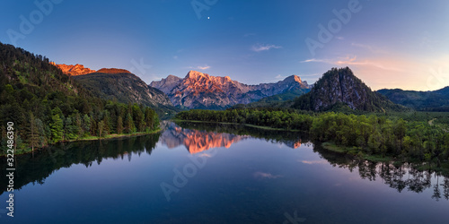 Bild auf Leinwand Abendstimmung am Almsee