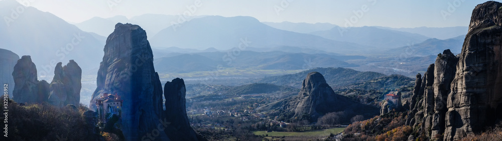 ギリシャ メテオラの風景 ギリシャ メテオラの風景