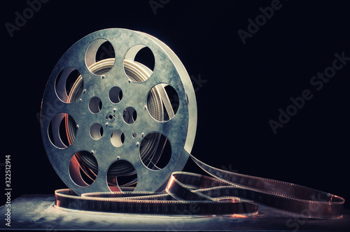 Canvastavla reel of film in retro