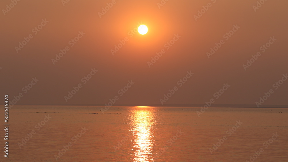 Fototapeta premium sunset on the sea