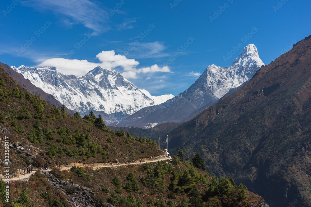 Trail to Everest Base Camp in Himalaya mountains range, Nepal