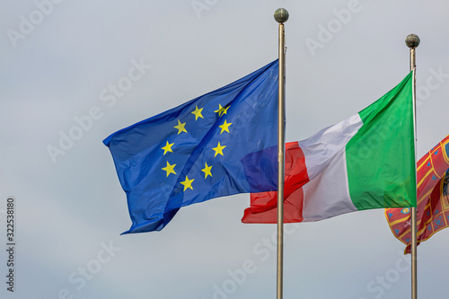 EU Italy Flags