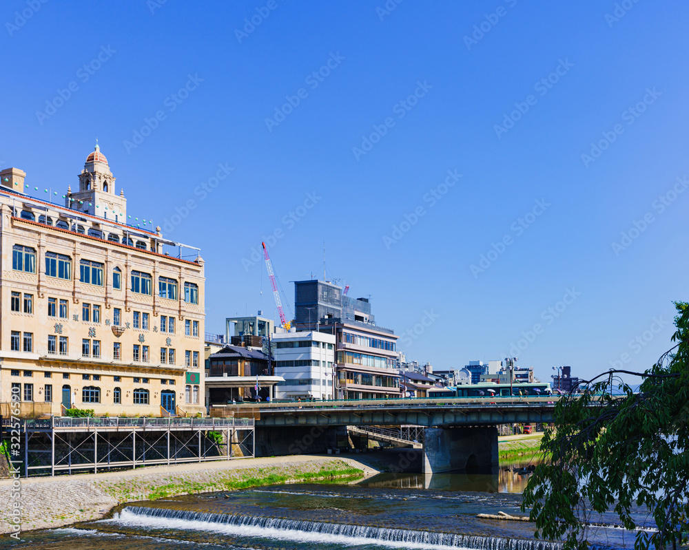 京都 鴨川納涼床 鴨川 夏 川床 納涼 納涼床 風物詩 風景 日本 風流 京都文化 日本文化 歴史 京都 鴨川納涼床 鴨川 夏 川床 納涼 納涼床 風物詩 風景 日本 風流 京都文化 日本文化 歴史