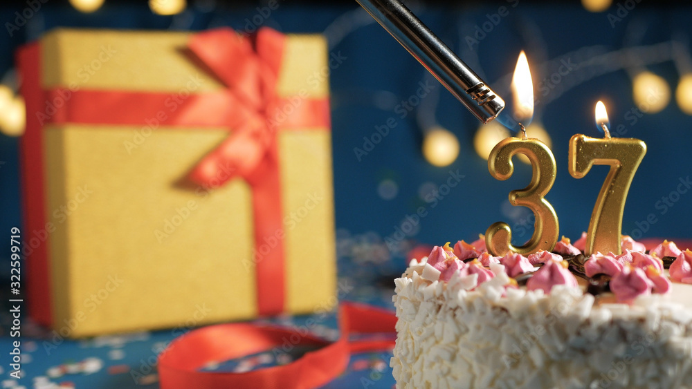 Birthday Cake – BB 37 (1Kg) – Best Bakery