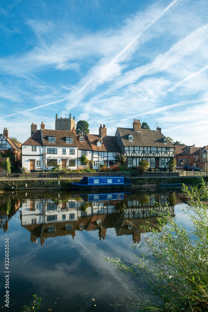 A picturesque group of idyllic cottages near Abbey Mill in the town of Tewkesbury, Gloucestershire, Severn Vale, UK