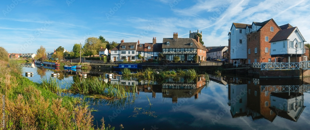 River flood control scheme by restored Abbey Mill at Tewkesbury, Gloucestershire, Severn Vale, England, UK, Europe