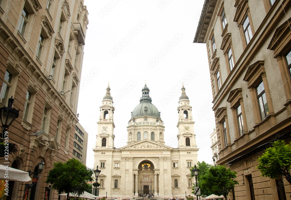 Budapest Basilica of St. Stephens - Basílica St. Stephens de Budapest