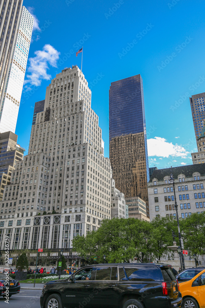 Obraz premium New York. USA.April 2019.Famous landmark. Skyline architecture. Urban cityscape.