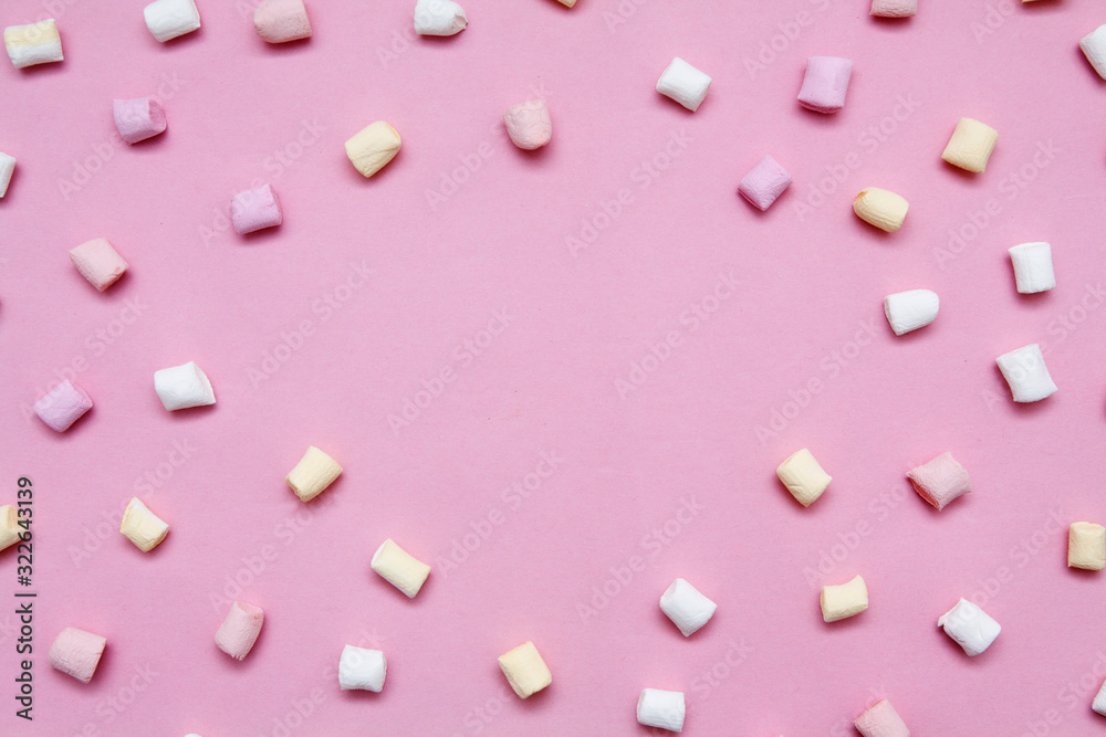 Marshmallow on pink background with copy spase. Marshmallow pastel pattern Marshmallow on pink background with copy spase. Marshmallow pastel pattern