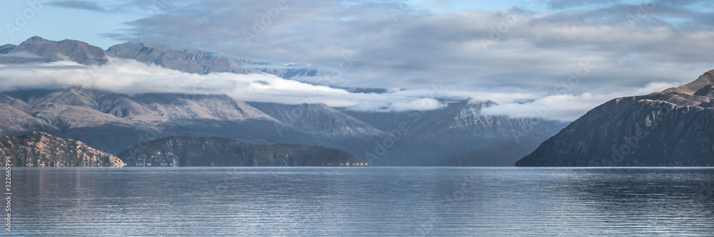 Obraz premium lake in the mountains