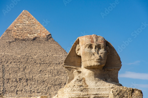 Sphinx and pyramid of Kafre in Egypt